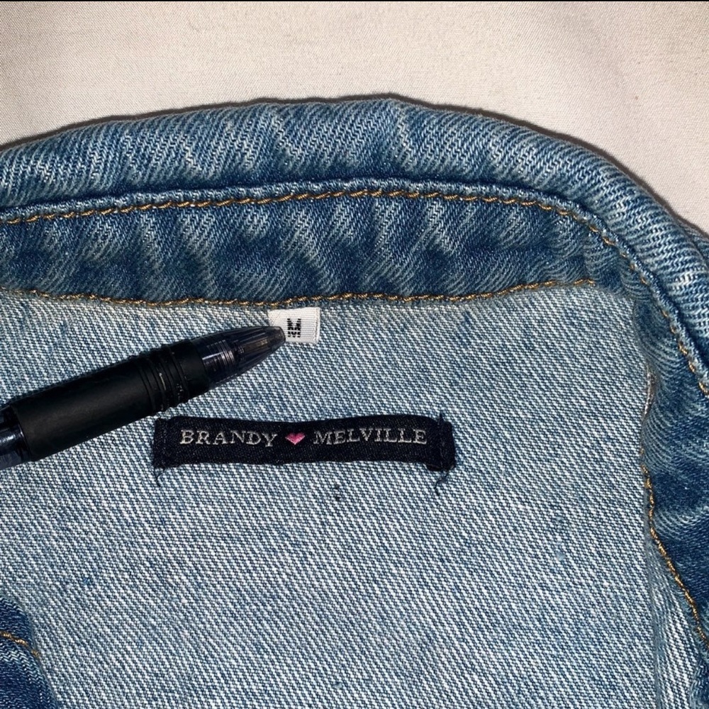 Brandy Melville Isabelle Jacket - Picture 2 of 4
